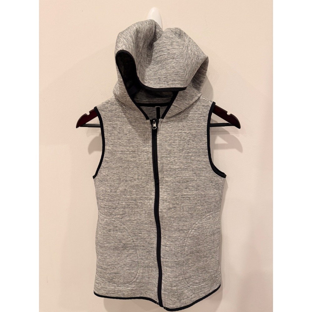 Lululemon Scuba Vest Gray Space Dye Full Zip Hooded Athletic Layer Size 4